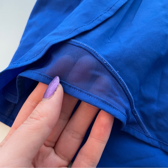 Lululemon Running Shorts, Royal Blue Size 6 - Picture 9 of 9